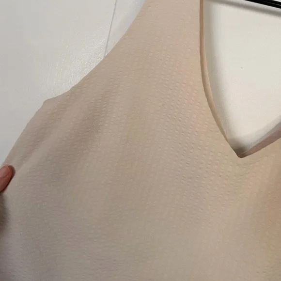 Vuori villa textured tank top - Picture 4 of 4